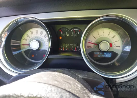 2012 Ford Mustang V6 Premium from USA, damaged, VIN 1ZVBP8AM8C5200570